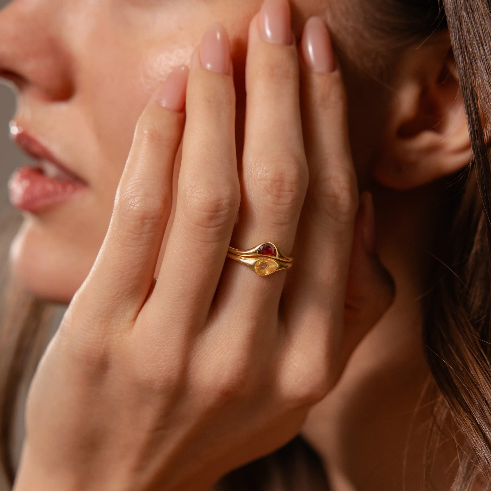 Sculpted Toi et Moi Ring Set