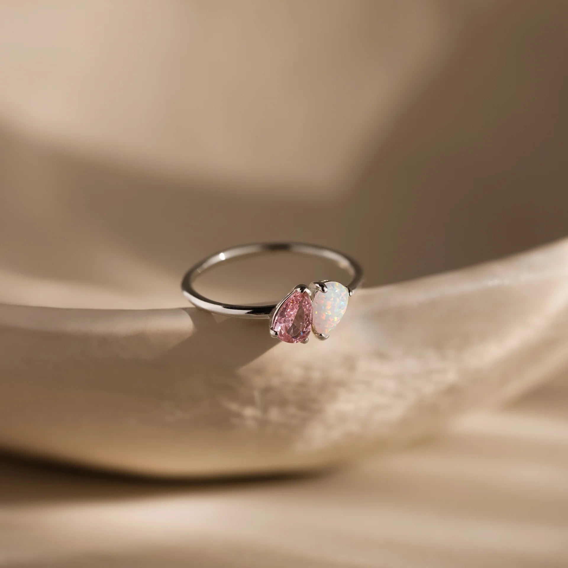 Duo Pear Toi et Moi Ring