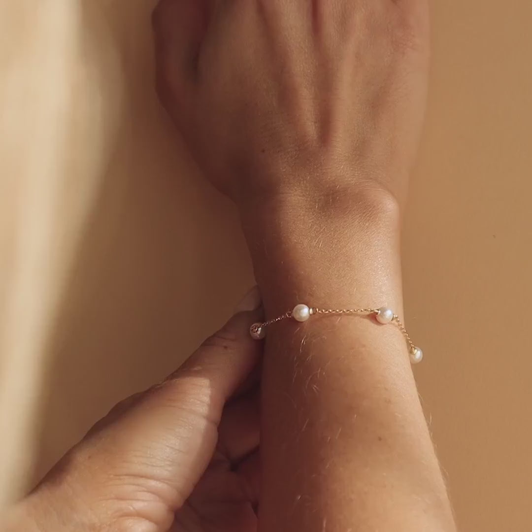 Pearl Station Bracelet