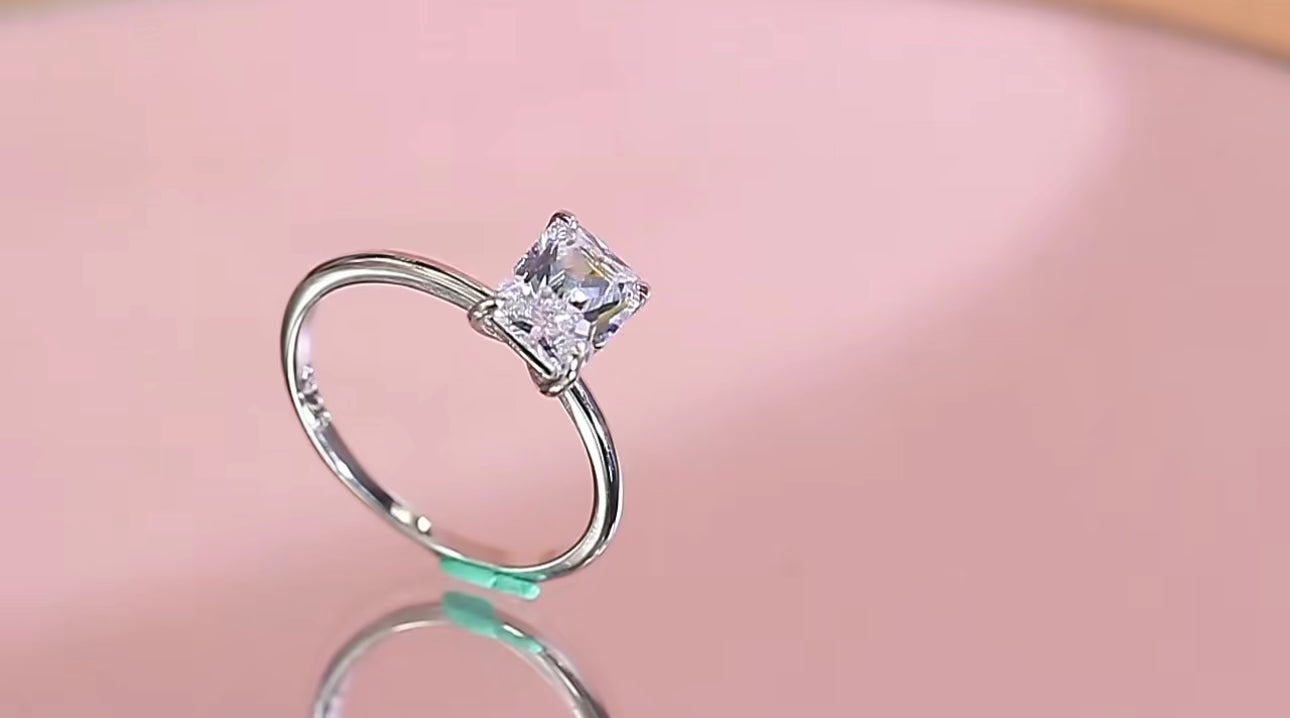Baguette Classic Ring